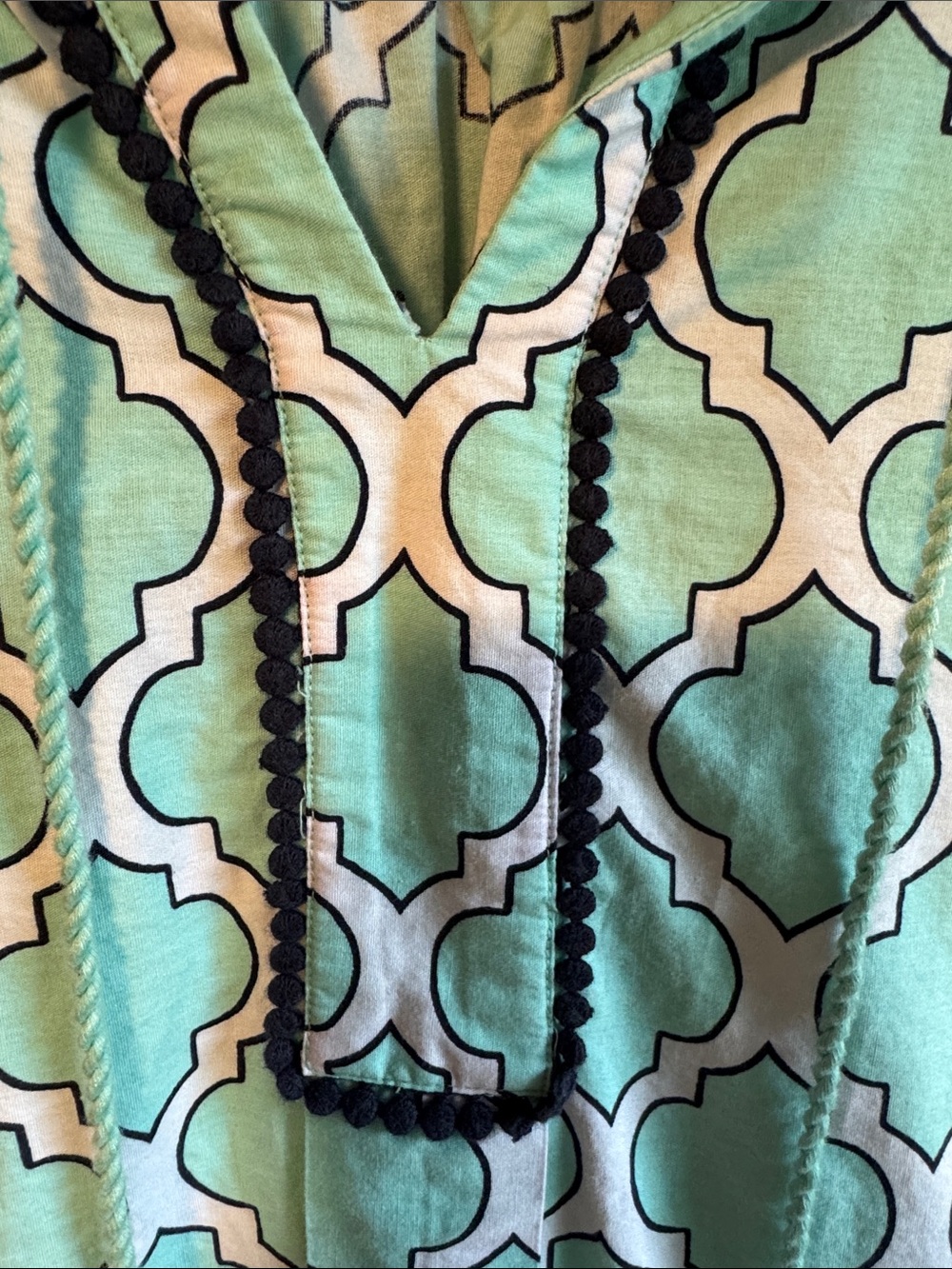 crown & ivy Mint Green Geometric Tassel Tunic with Black Trim - Picture 3 of 4